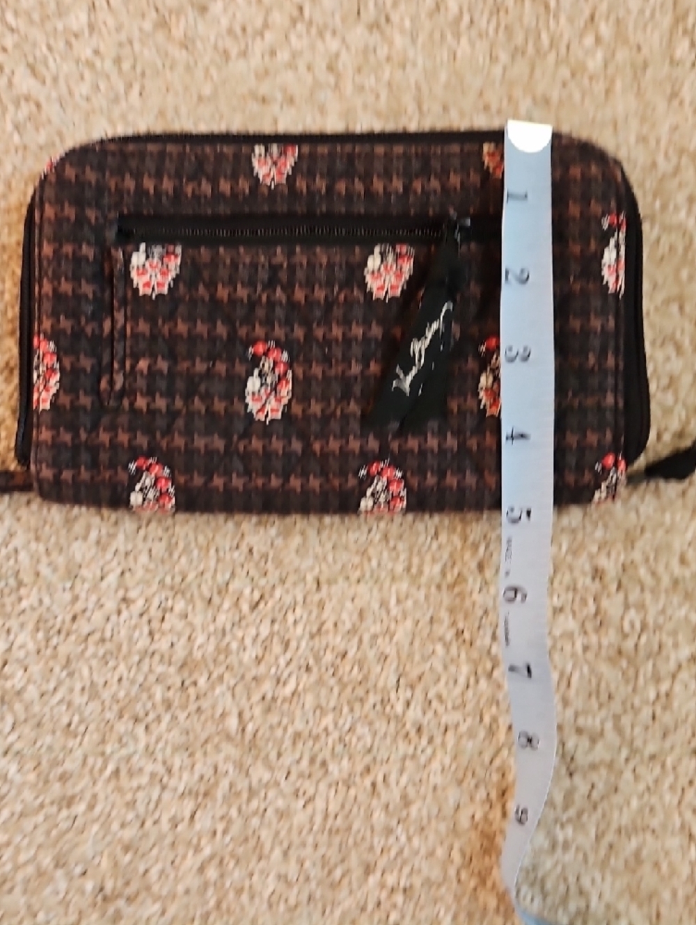 Vera Bradley Size OS Black with Pink Floral Quilted Wristlet Wallet - Picture 12 of 13